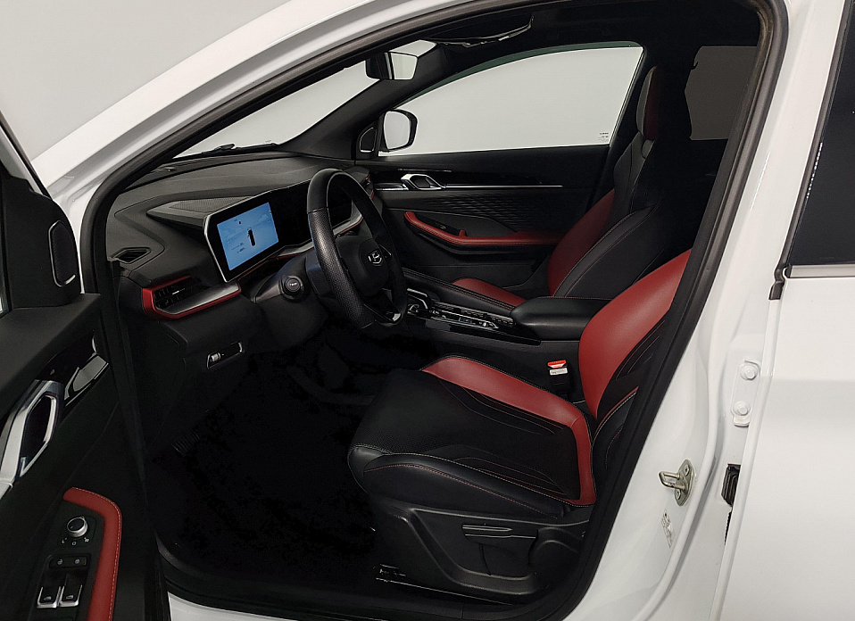 Geely Coolray, I Рестайлинг 1.5 AMT (147 л.с.)