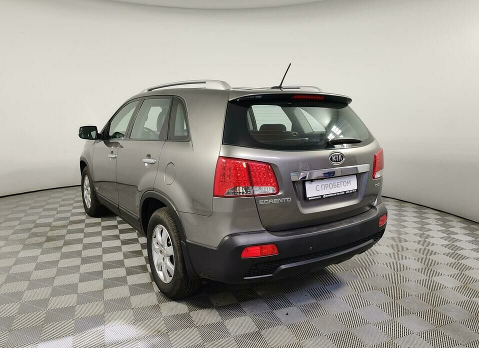 Kia Sorento 2.2d AT (197 л.с.) 4WD