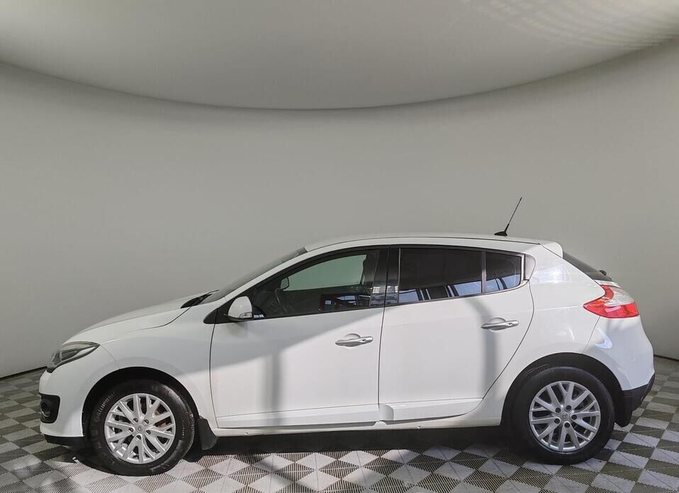 Renault Megane 1.6 CVT (114 л.с.)