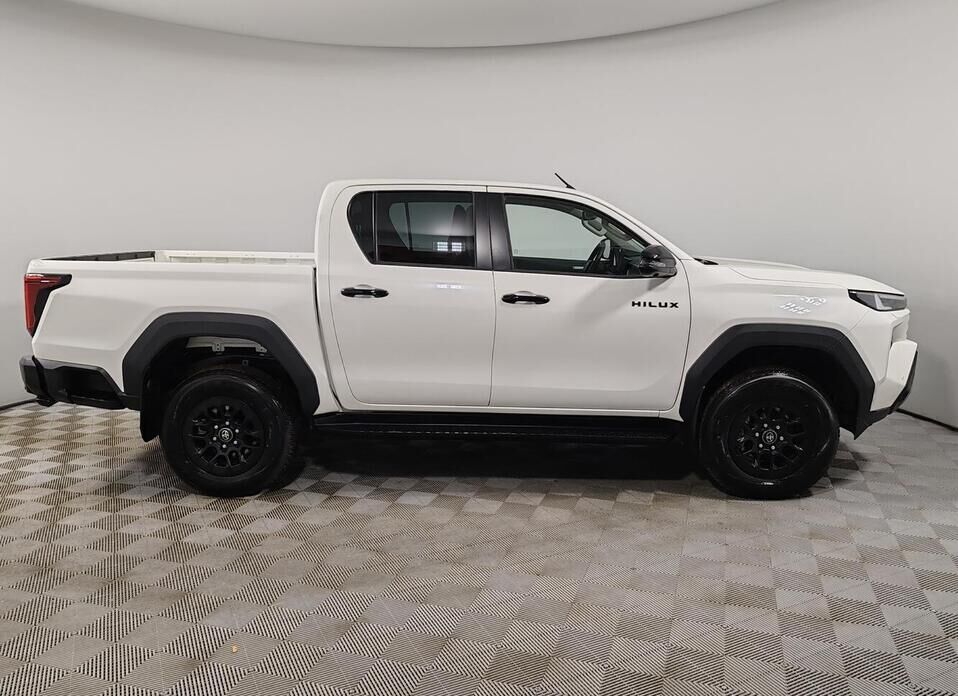 Toyota Hilux, IX 2.8d MT (204 л.с.) 4WD