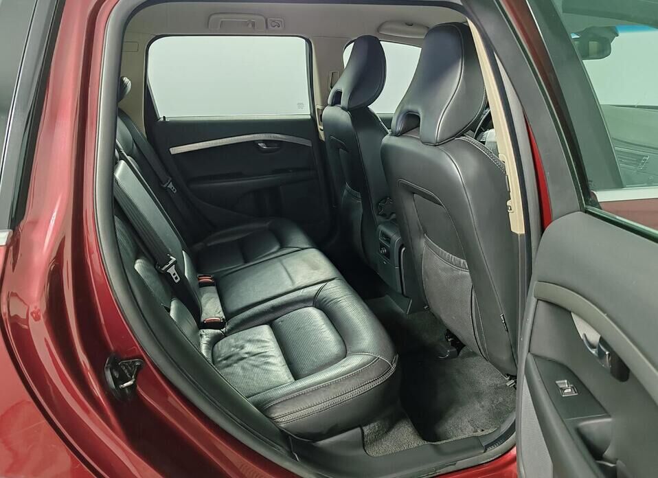 Volvo XC70, II 3.2 AT (238 л.с.) 4WD