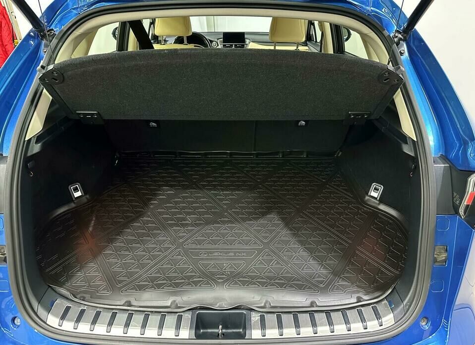 Lexus NX 200 2.0 CVT (150 л.с.) 4WD