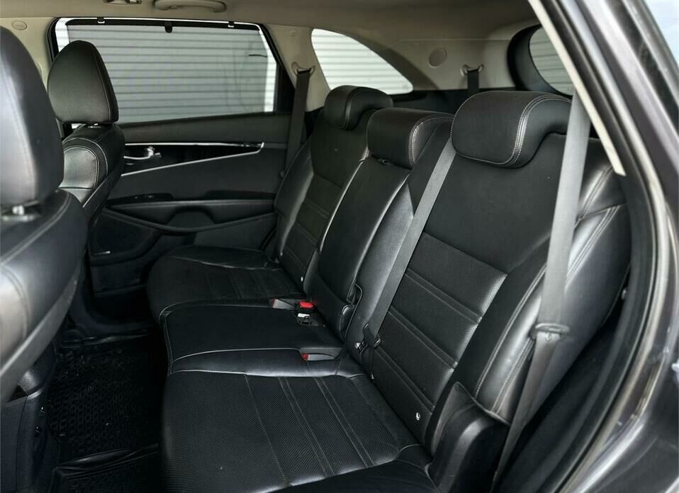 Kia Sorento 2.2d AT (200 л.с.) 4WD