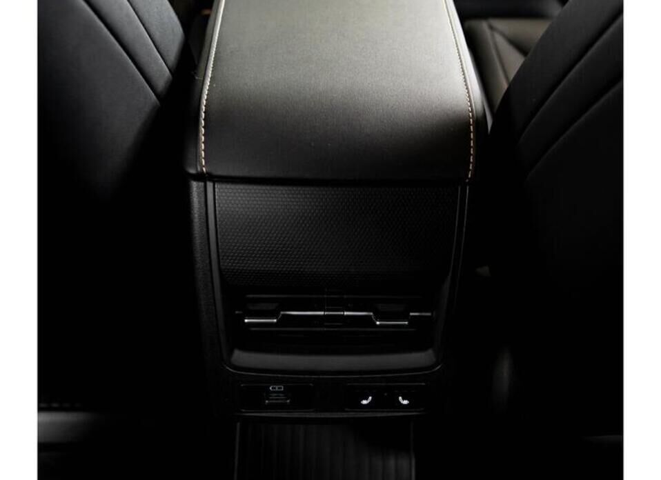 Omoda C5, I Рестайлинг 1.5 CVT (147 л.с.)