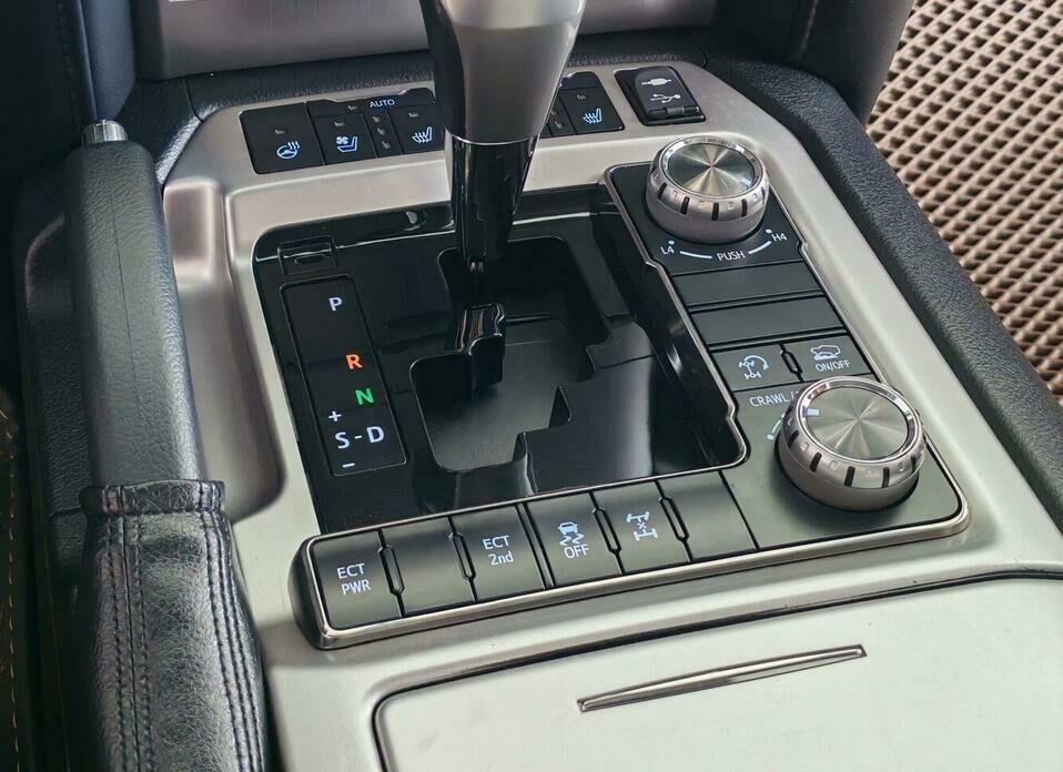 Toyota Land Cruiser 4.5d AT (249 л.с.) 4WD
