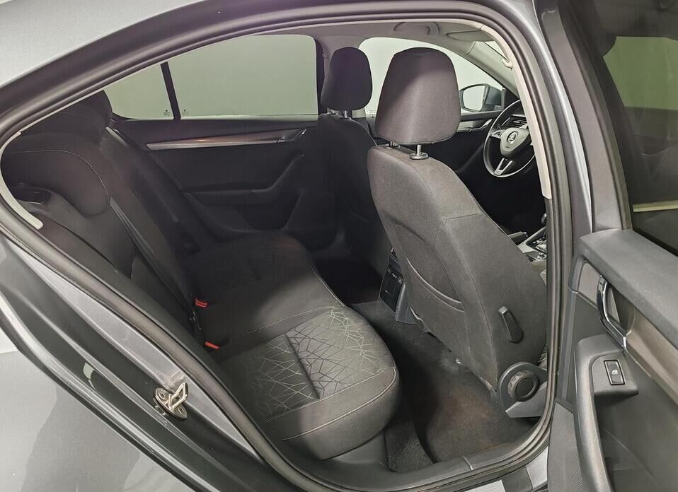 Skoda Octavia, III (A7) Рестайлинг 1.4 AMT (150 л.с.)