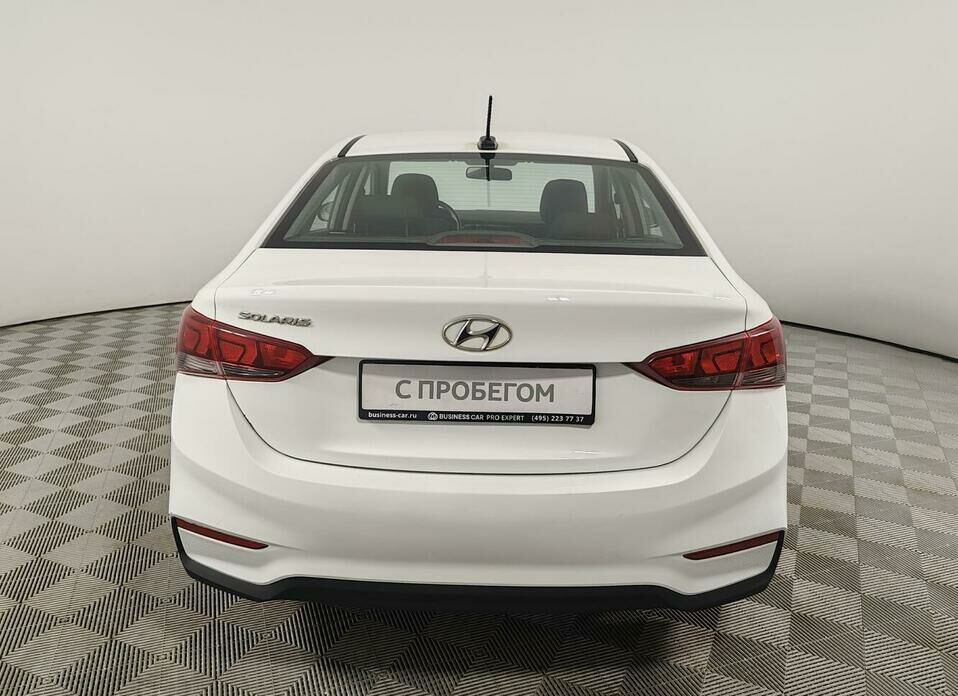 Hyundai Solaris 1.4 AT (100 л.с.)