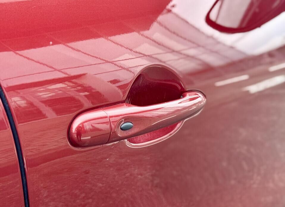 Renault Kaptur, I 2.0 AT (143 л.с.) 4WD