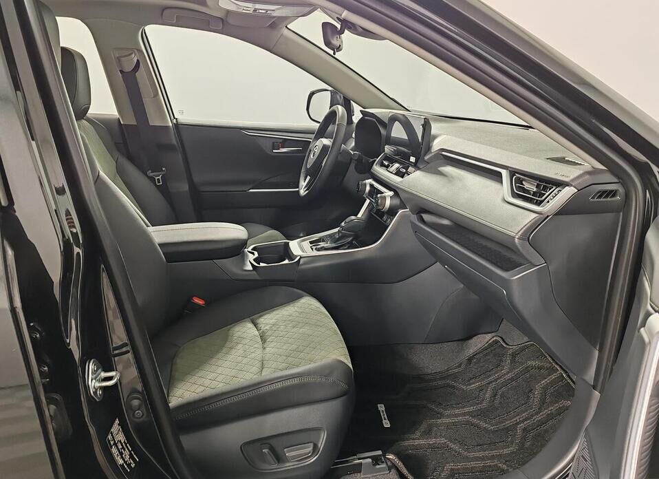 Toyota RAV4, V (XA50) 2.0 CVT (171 л.с.) 4WD