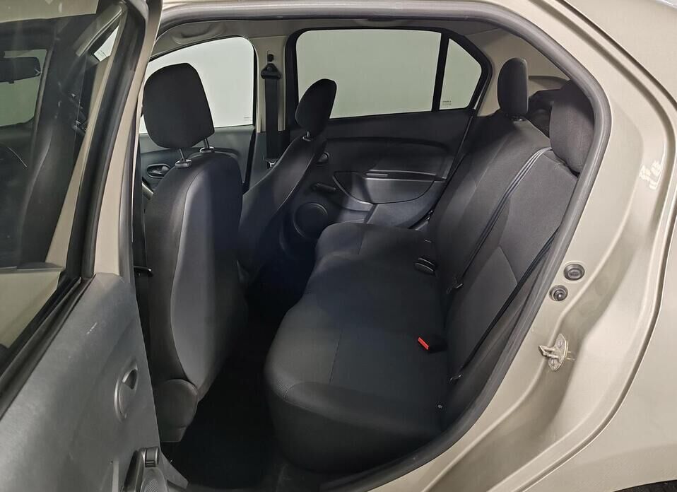 Renault Logan, II 1.6 AT (102 л.с.)