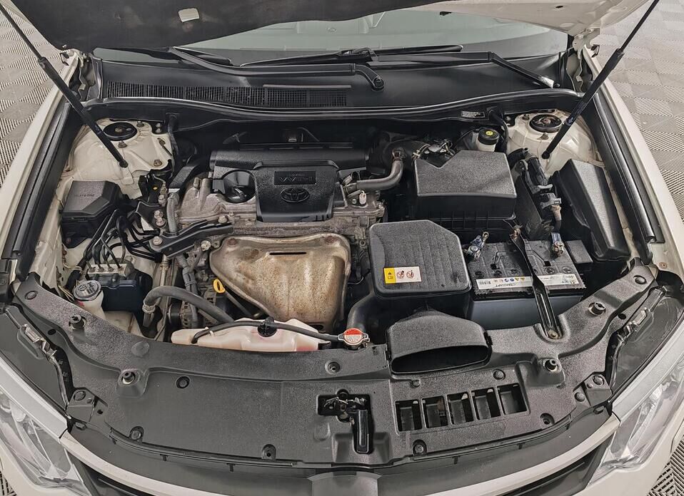 Toyota Camry, VII (XV50) Рестайлинг 2.5 AT (181 л.с.)