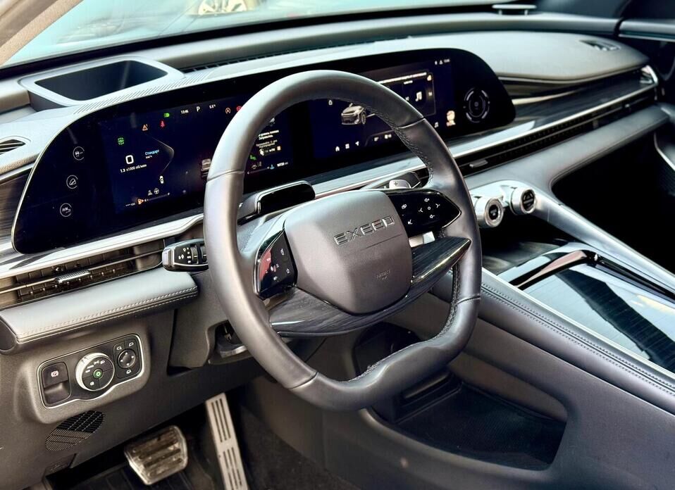 EXEED RX 2.0 AMT (249 л.с.) 4WD