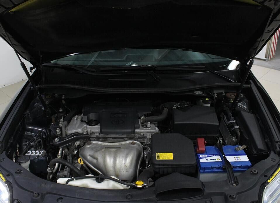 Toyota Camry, VII (XV50) 2.5 AT (181 л.с.)