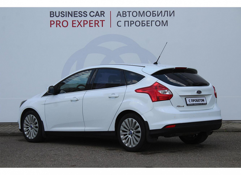 Ford Focus, III 1.6 AMT (125 л.с.)