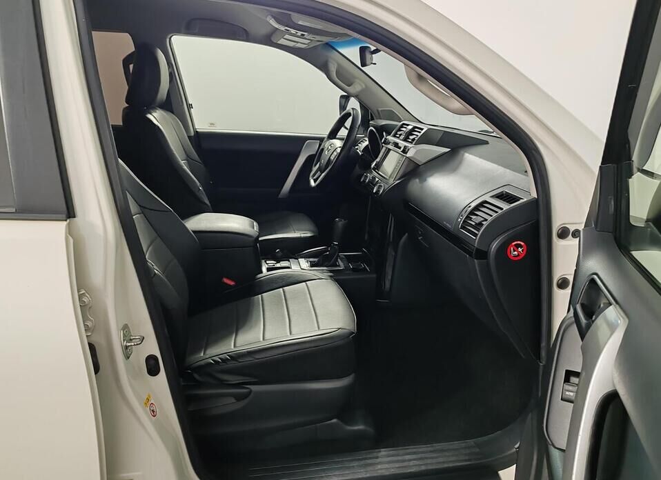 Toyota Land Cruiser Prado, 150 Series Рестайлинг 1 2.7 AT (163 л.с.) 4WD