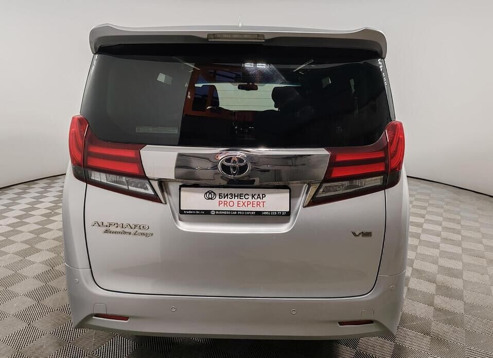 Toyota Alphard, III 3.5 AT (275 л.с.)