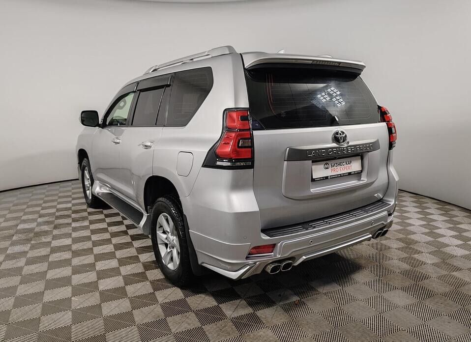 Toyota Land Cruiser Prado, 150 Series Рестайлинг 2 2.8d AT (177 л.с.) 4WD