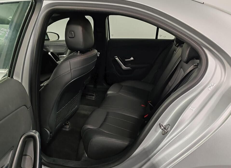 Mercedes-Benz A-Класс, IV (W177) 200 1.3 AMT (150 л.с.)