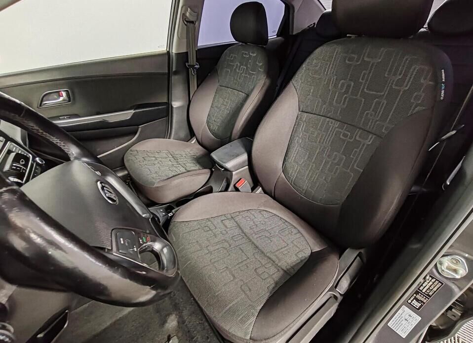 Kia Rio 1.6 AT (123 л.с.)