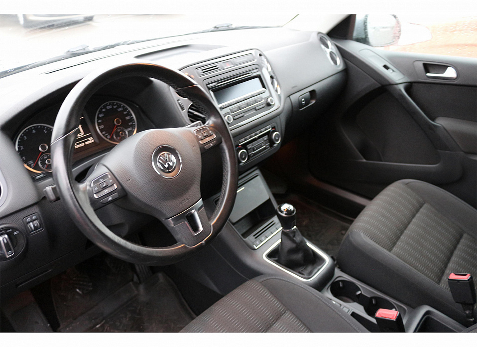 Volkswagen Tiguan, I Рестайлинг 1.4 MT (122 л.с.)