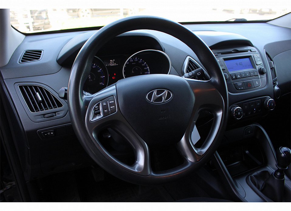 Hyundai ix35, I 2.0 MT (150 л.с.)