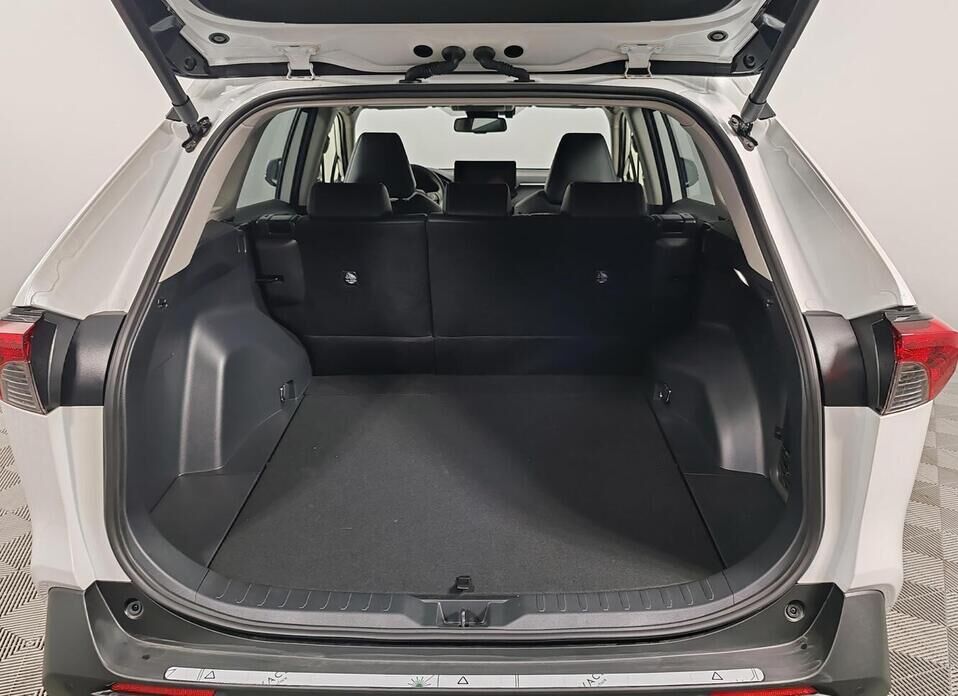 Toyota RAV4, V (XA50) 2.0 CVT (173 л.с.) 4WD