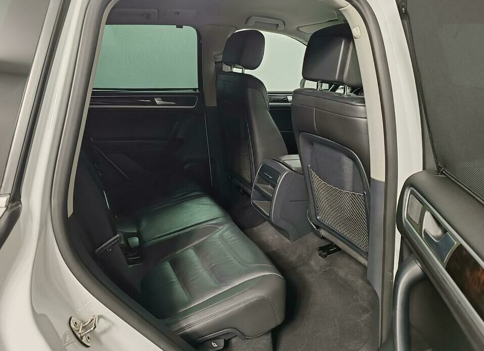 Volkswagen Touareg 3.6 AT (249 л.с.) 4WD