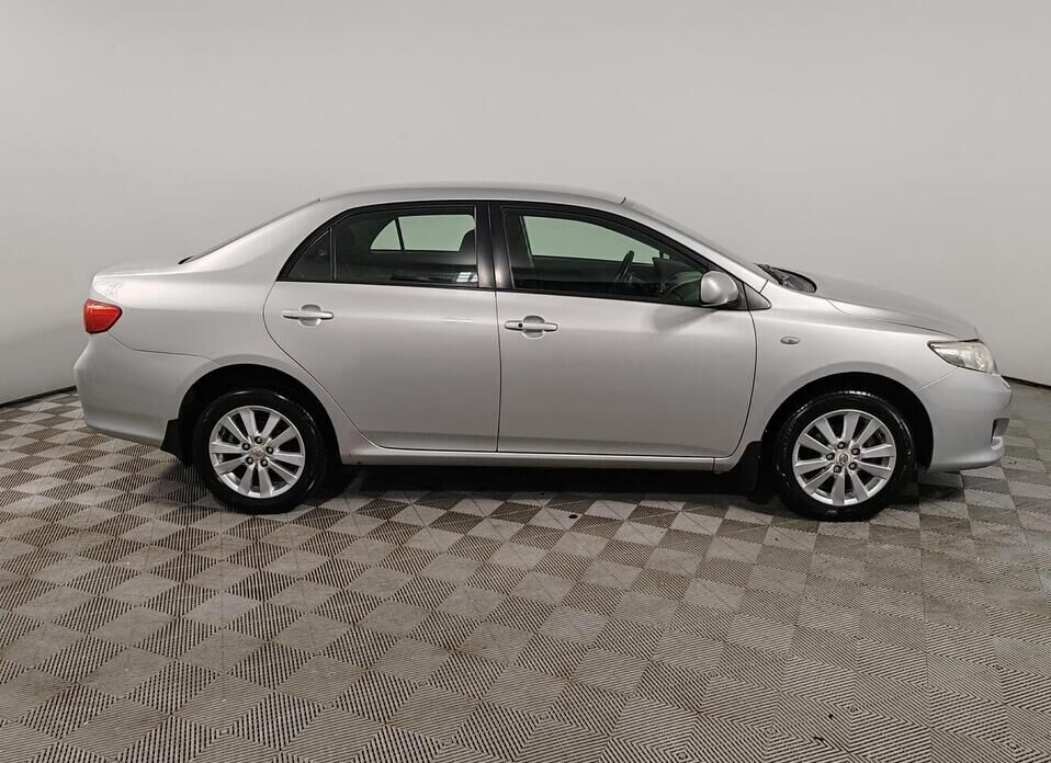 Toyota Corolla AMT 1.6 AMT (124 л.с.)