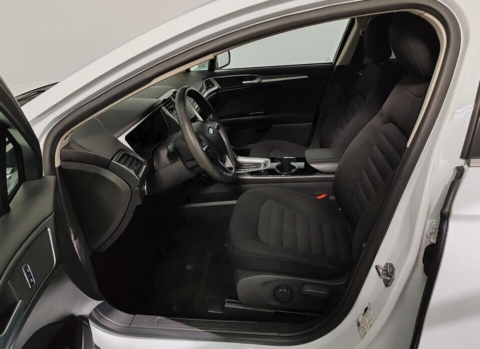 Ford Mondeo, V 2.5 AT (149 л.с.)