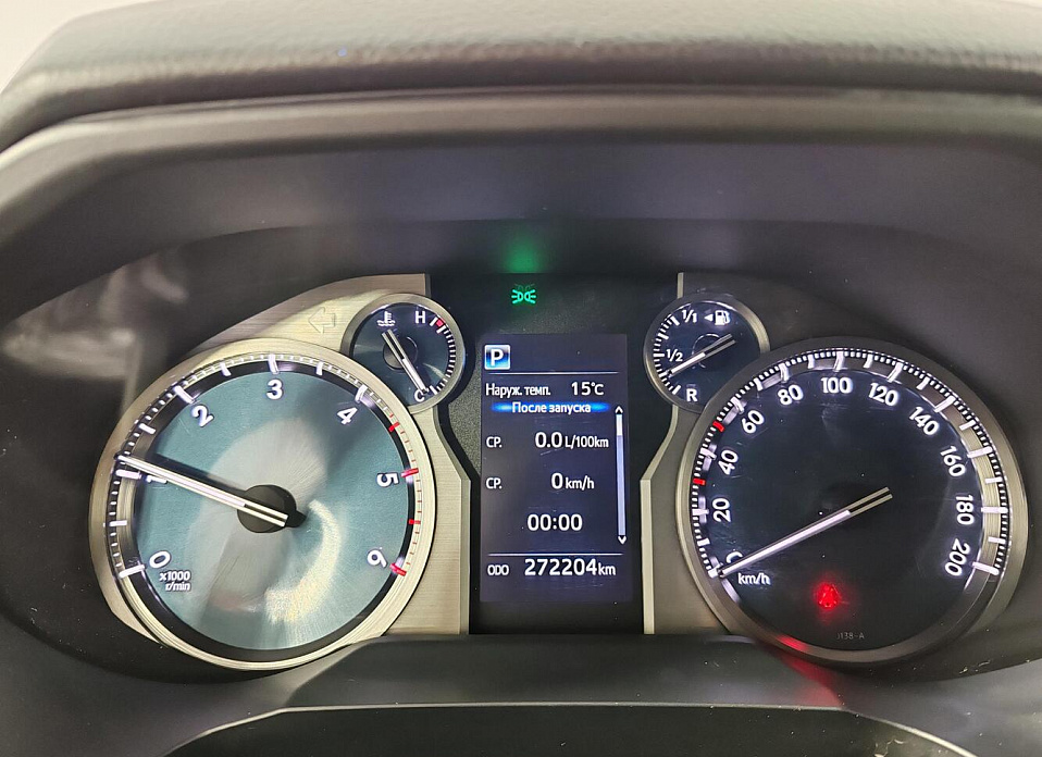 Toyota Land Cruiser Prado, 150 Series Рестайлинг 2 2.8d AT (177 л.с.) 4WD