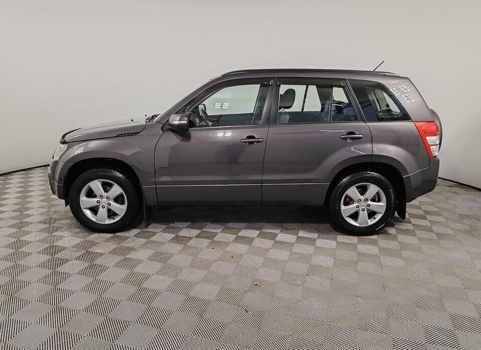 Suzuki Grand Vitara, III Рестайлинг 2.4 AT (169 л.с.)