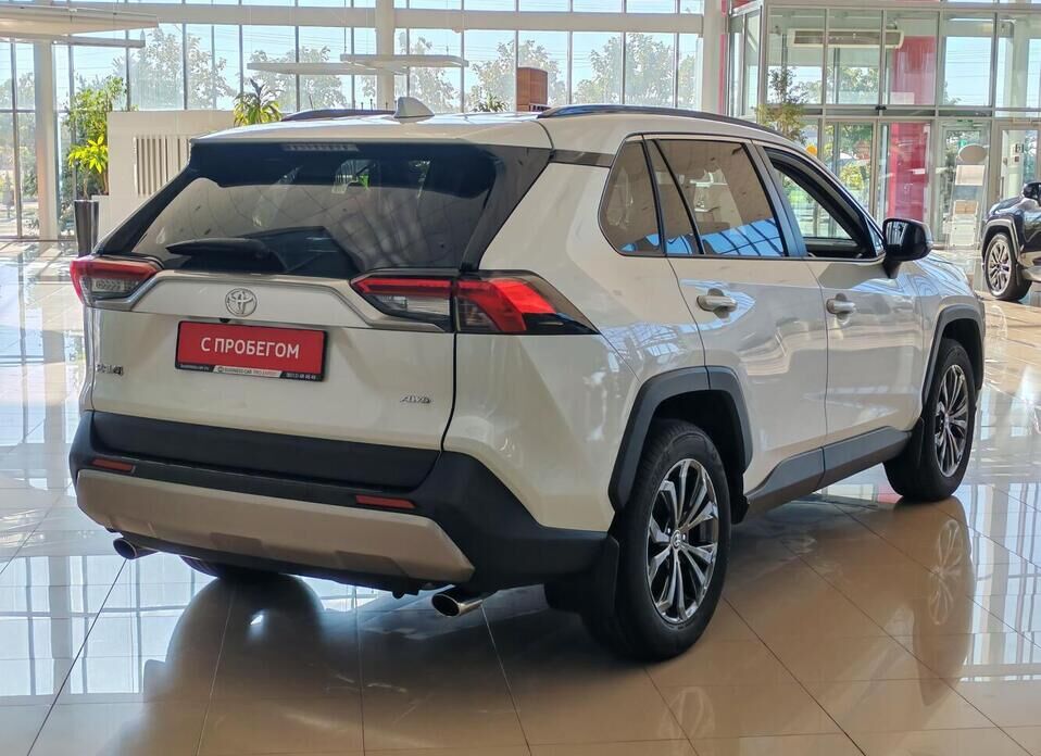 Toyota RAV4, V (XA50) 2.0 CVT (173 л.с.) 4WD