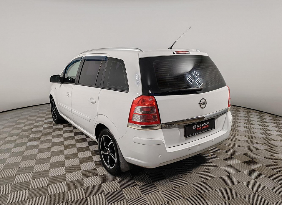 Opel Zafira, B Рестайлинг 1.8 AMT (140 л.с.)