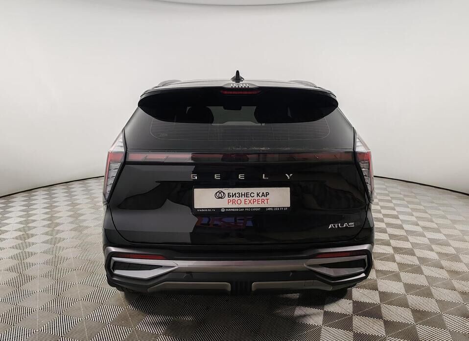 Geely Atlas, II 2.0 AMT (200 л.с.)