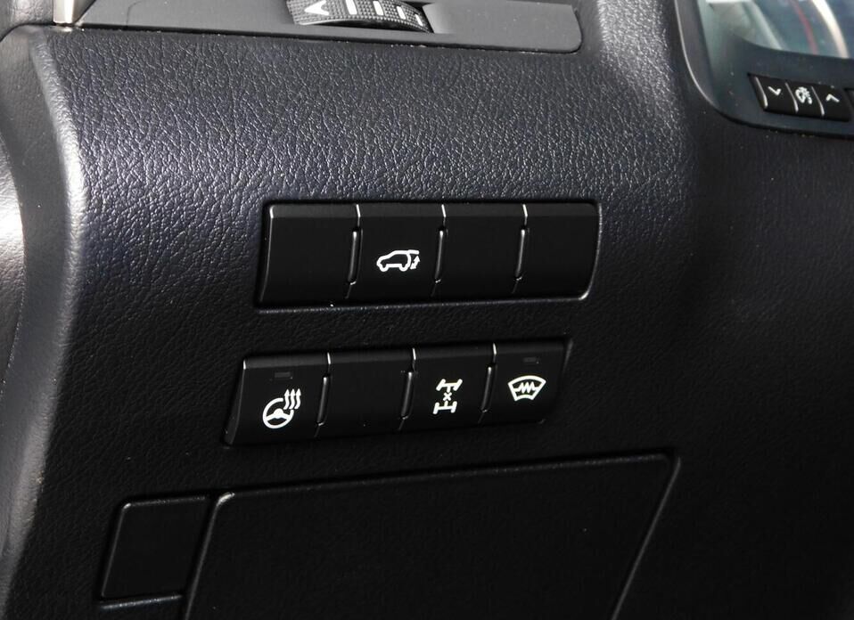 Lexus RX 300 2.0 AT (238 л.с.) 4WD