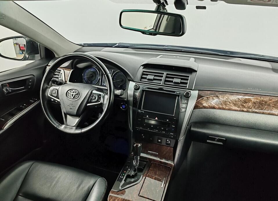 Toyota Camry, VII (XV50) Рестайлинг 3.5 AT (249 л.с.)
