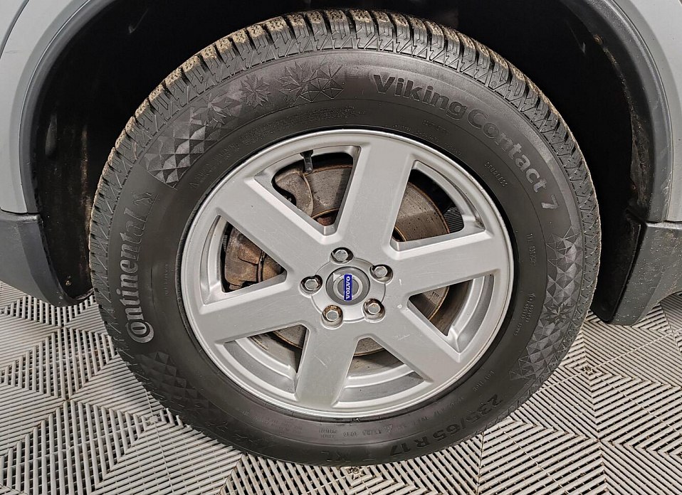 Volvo XC90, I Рестайлинг 2.4d AT (185 л.с.) 4WD