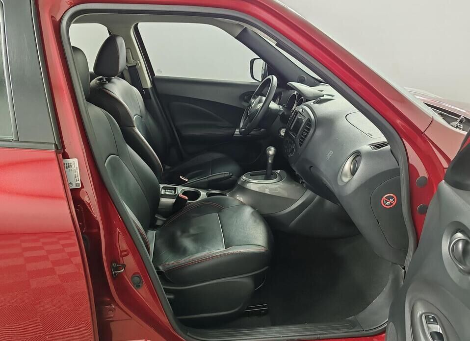 Nissan Juke, I Рестайлинг 1.6 CVT (117 л.с.)
