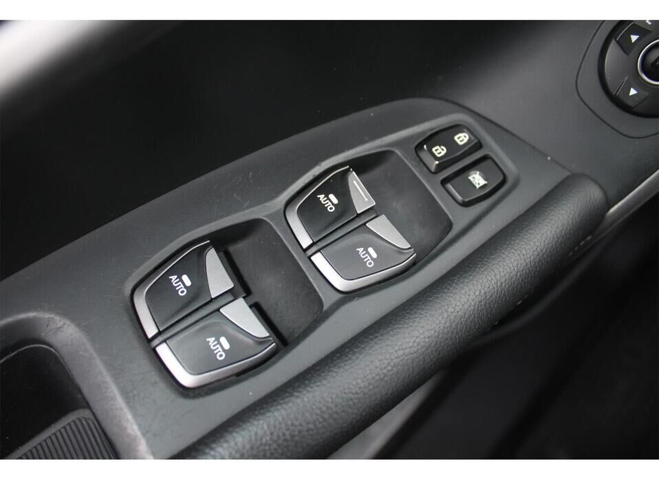 Hyundai Santa Fe 2.4 AT (175 л.с.) 4WD
