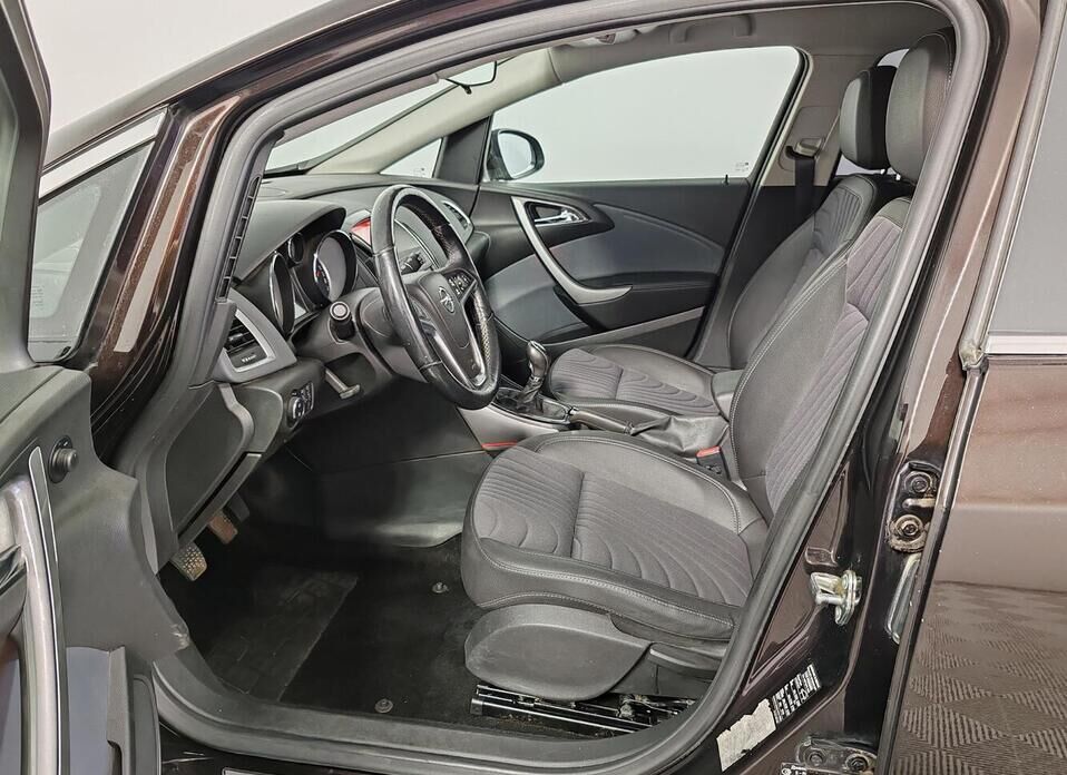 Opel Astra 1.6 MT (115 л.с.)