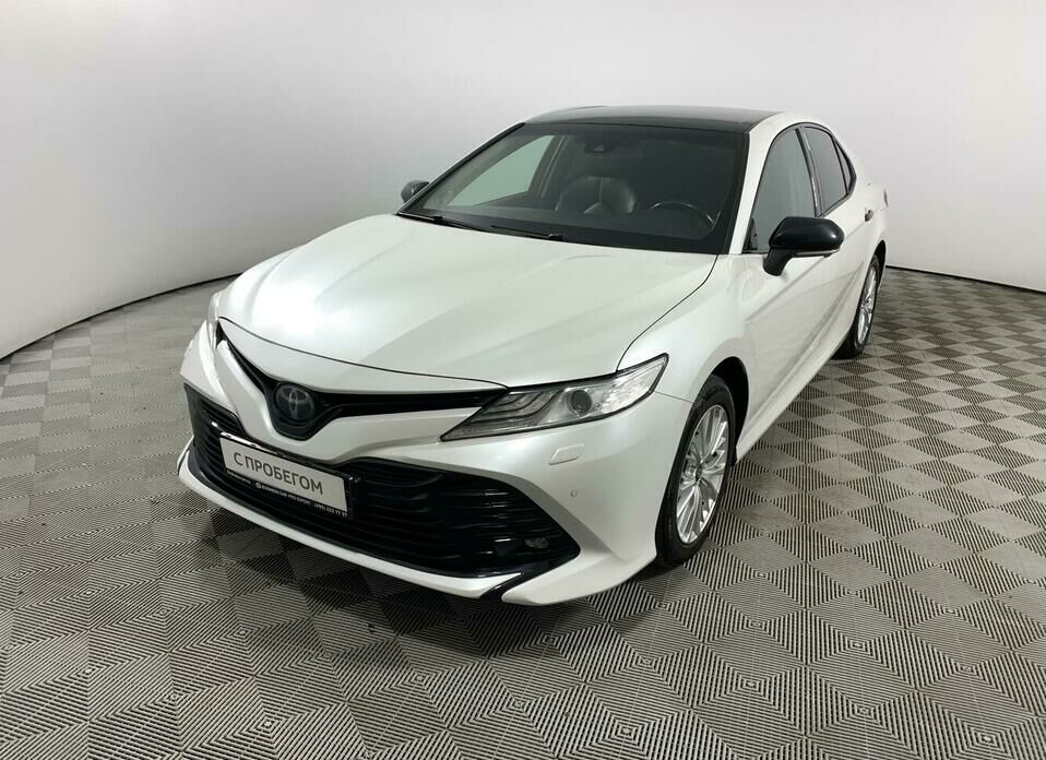 Toyota Camry 2.5 AT (181 л.с.)