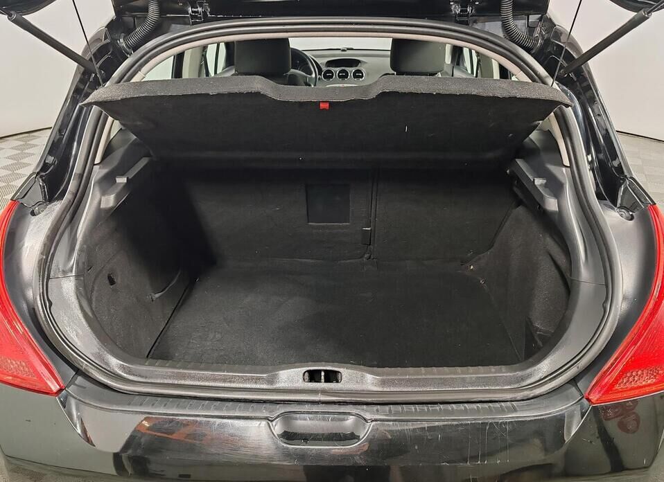 Peugeot 308, I Рестайлинг 1.6 AT (120 л.с.)