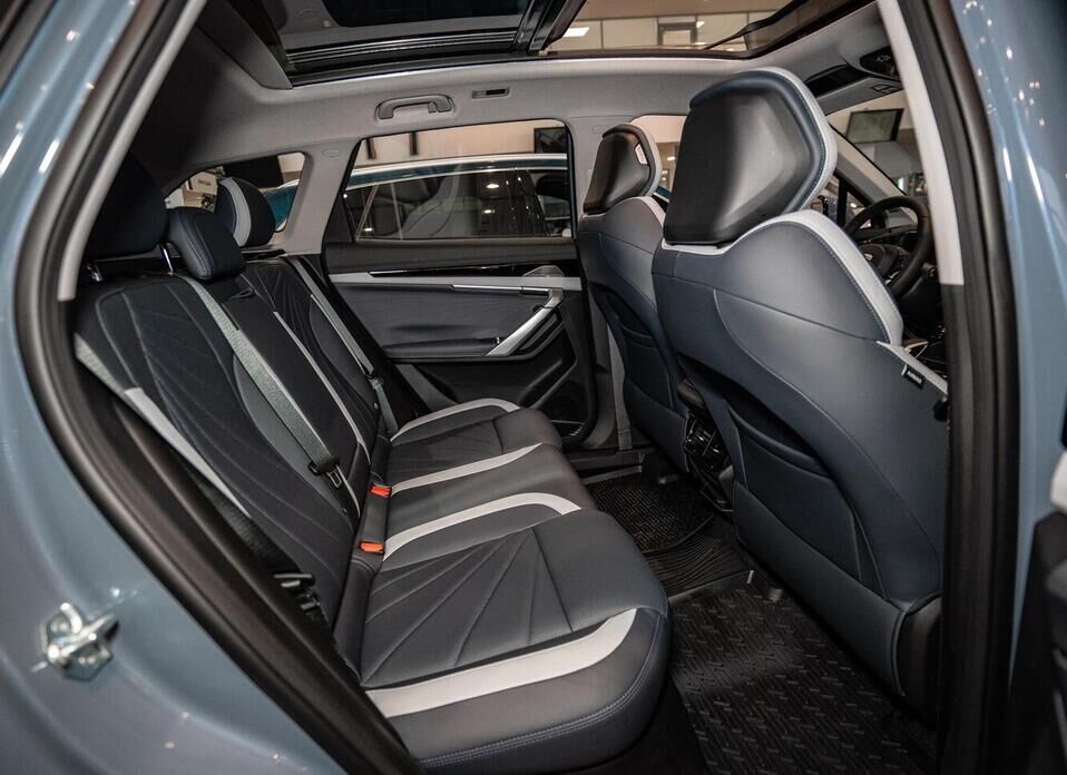 Geely Atlas 2.0 AMT (200 л.с.)