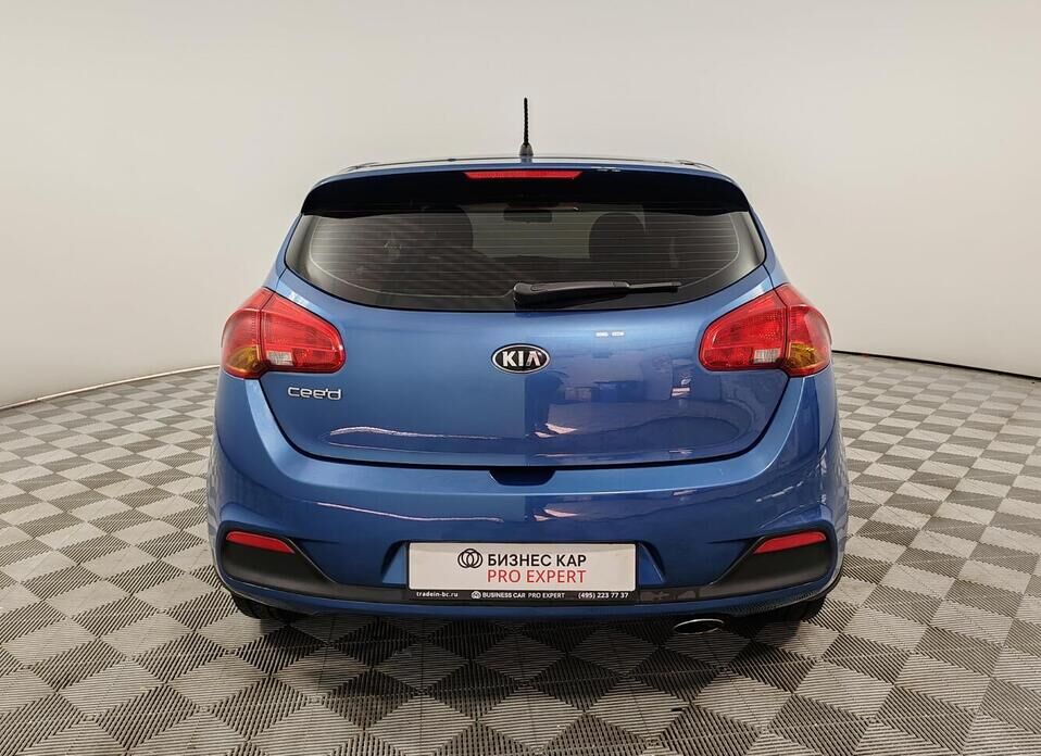 Kia Ceed 1.6 AT (129 л.с.)