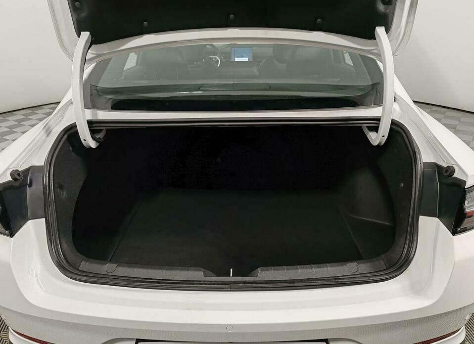 Geely Preface 2.0 AMT (200 л.с.)