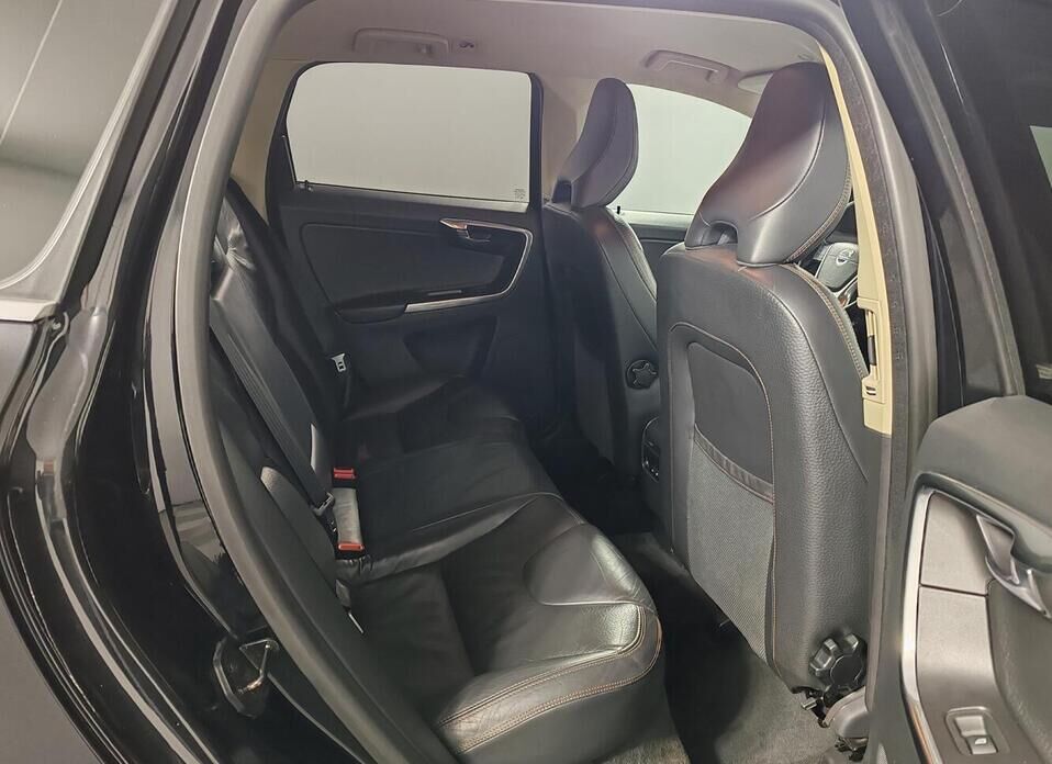 Volvo XC60, I 2.4d AT (163 л.с.) 4WD