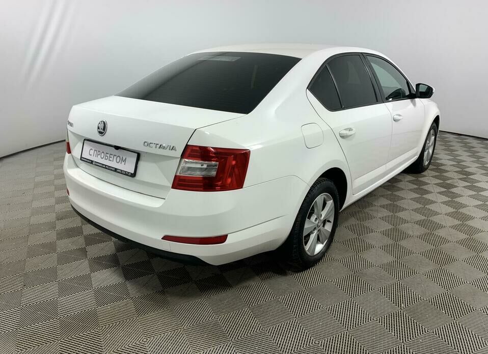 Skoda Octavia 1.2 MT (105 л.с.)