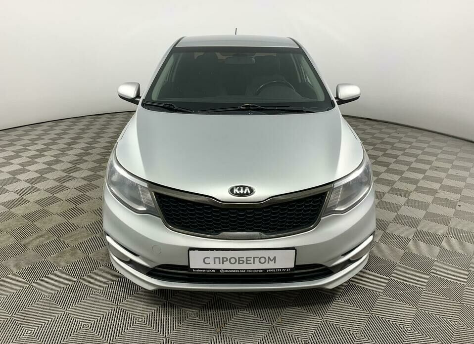 Kia Rio 1.6 AT (123 л.с.)