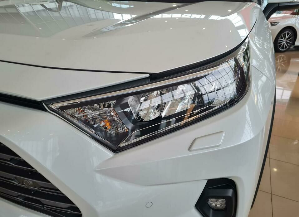 Toyota RAV4 2.0 CVT (173 л.с.) 4WD