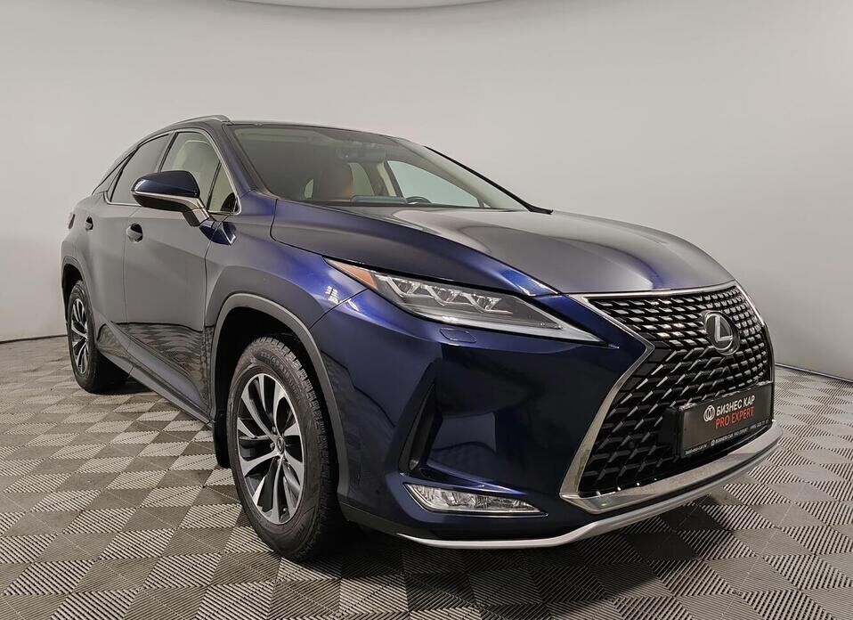 Lexus RX, IV Рестайлинг 300 2.0 AT (238 л.с.)